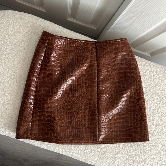 Motel rocks brown croc skirt - Picture 6 of 7